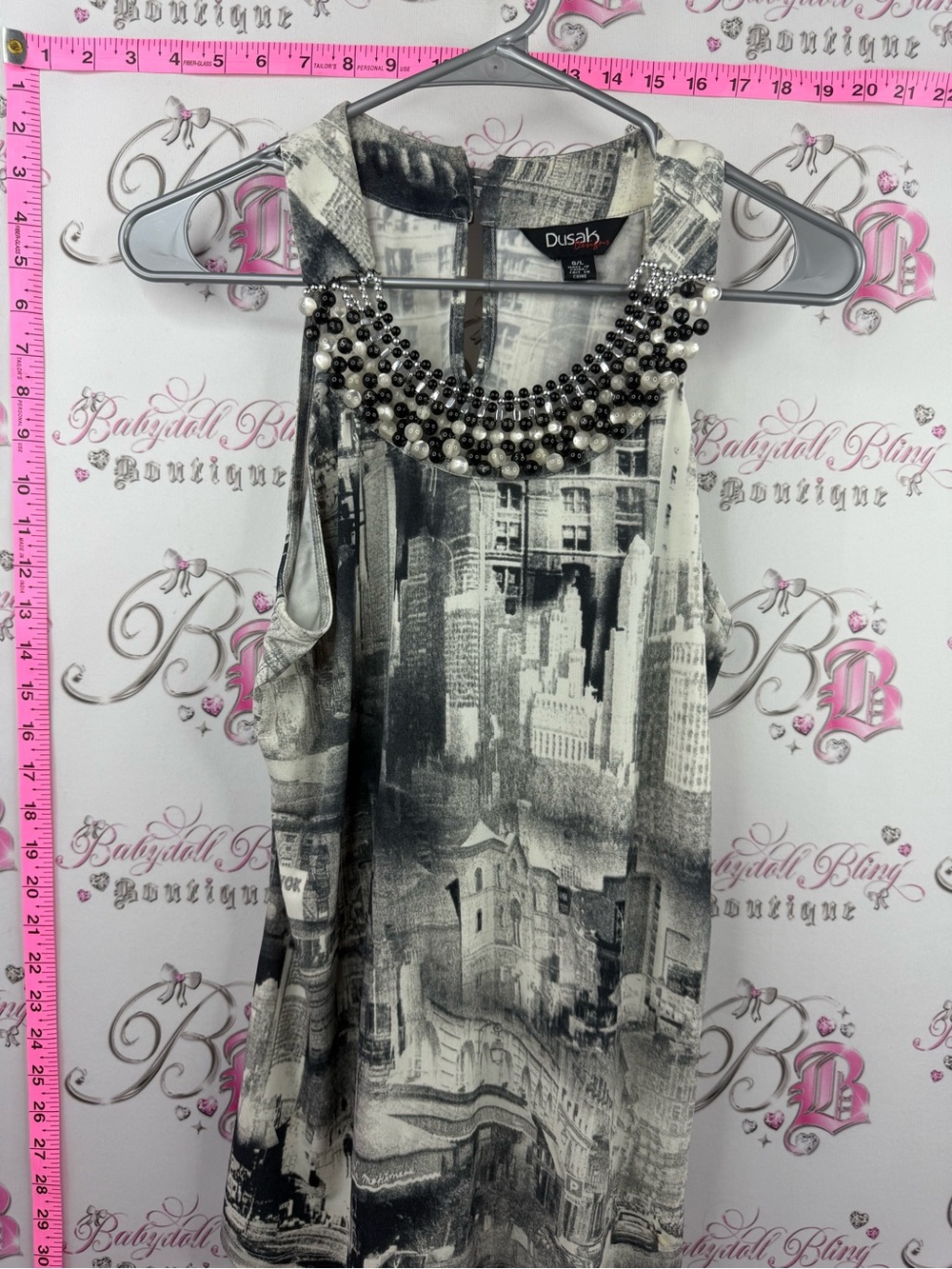 DUSAK tank top beads Black & White Beaded-Neckline Sleeveless Tank